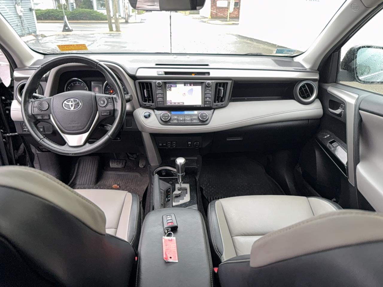 2016 TOYOTA RAV4