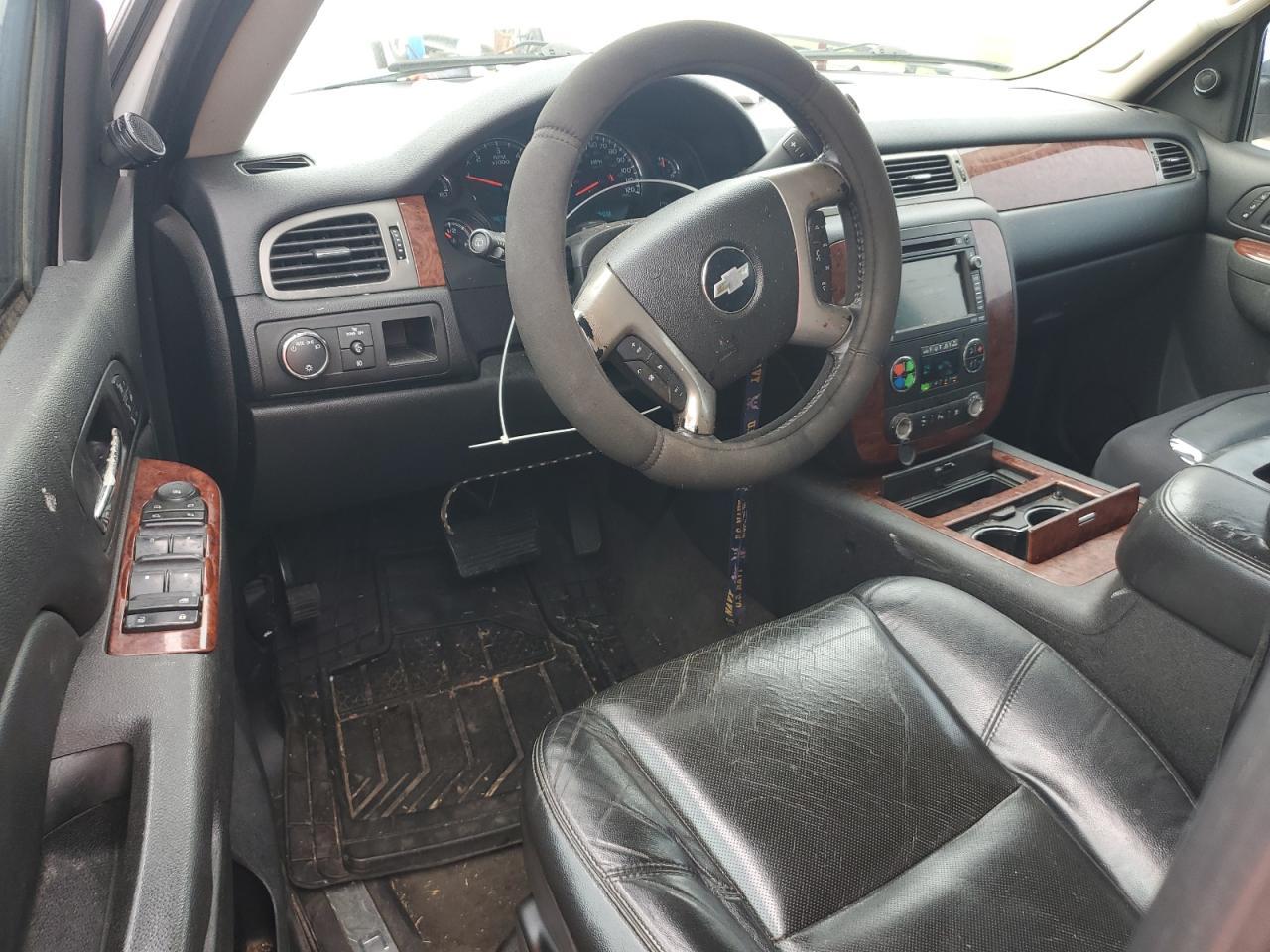 2010 CHEVROLET Tahoe