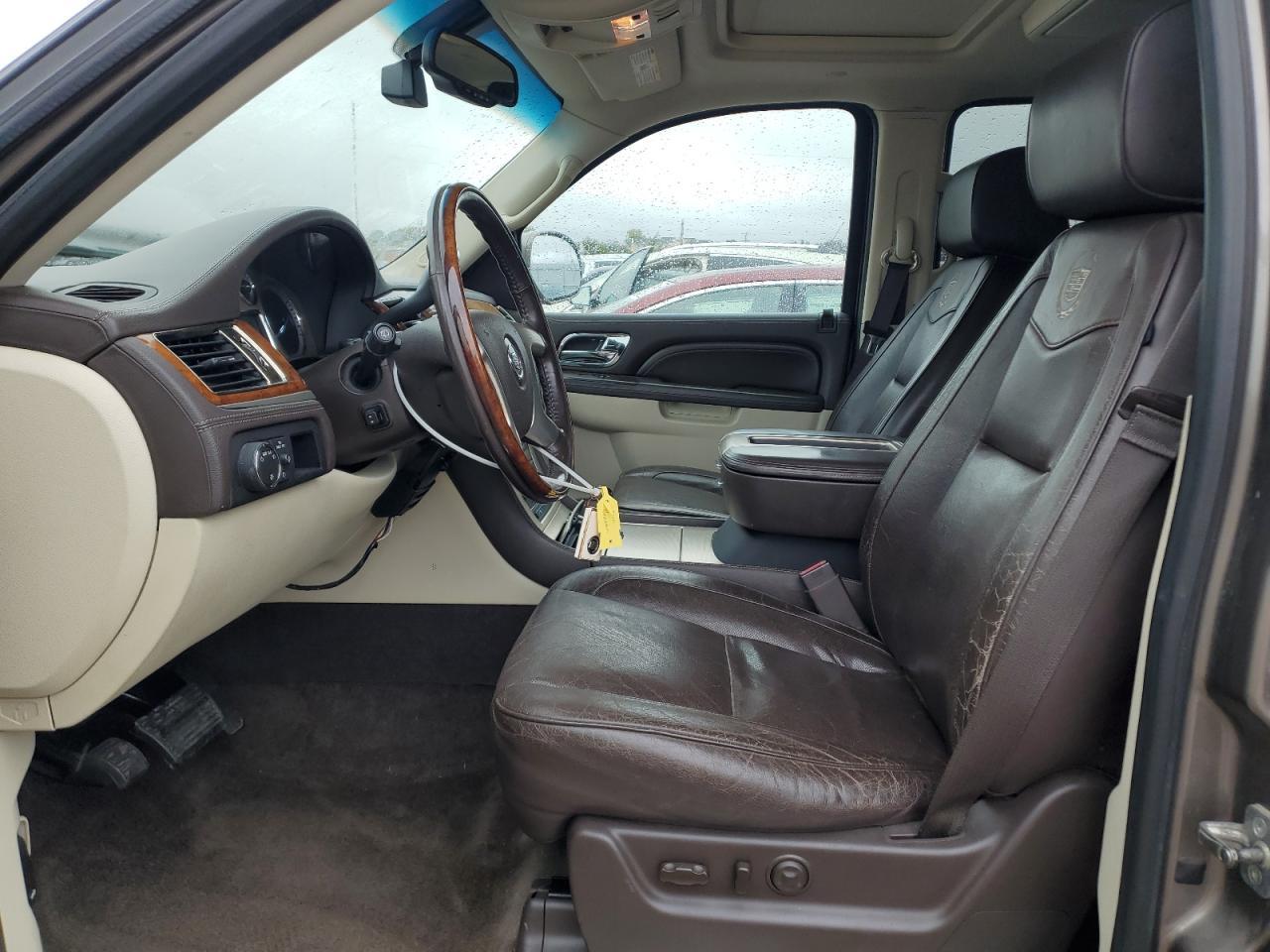 2013 CADILLAC ESCALADE