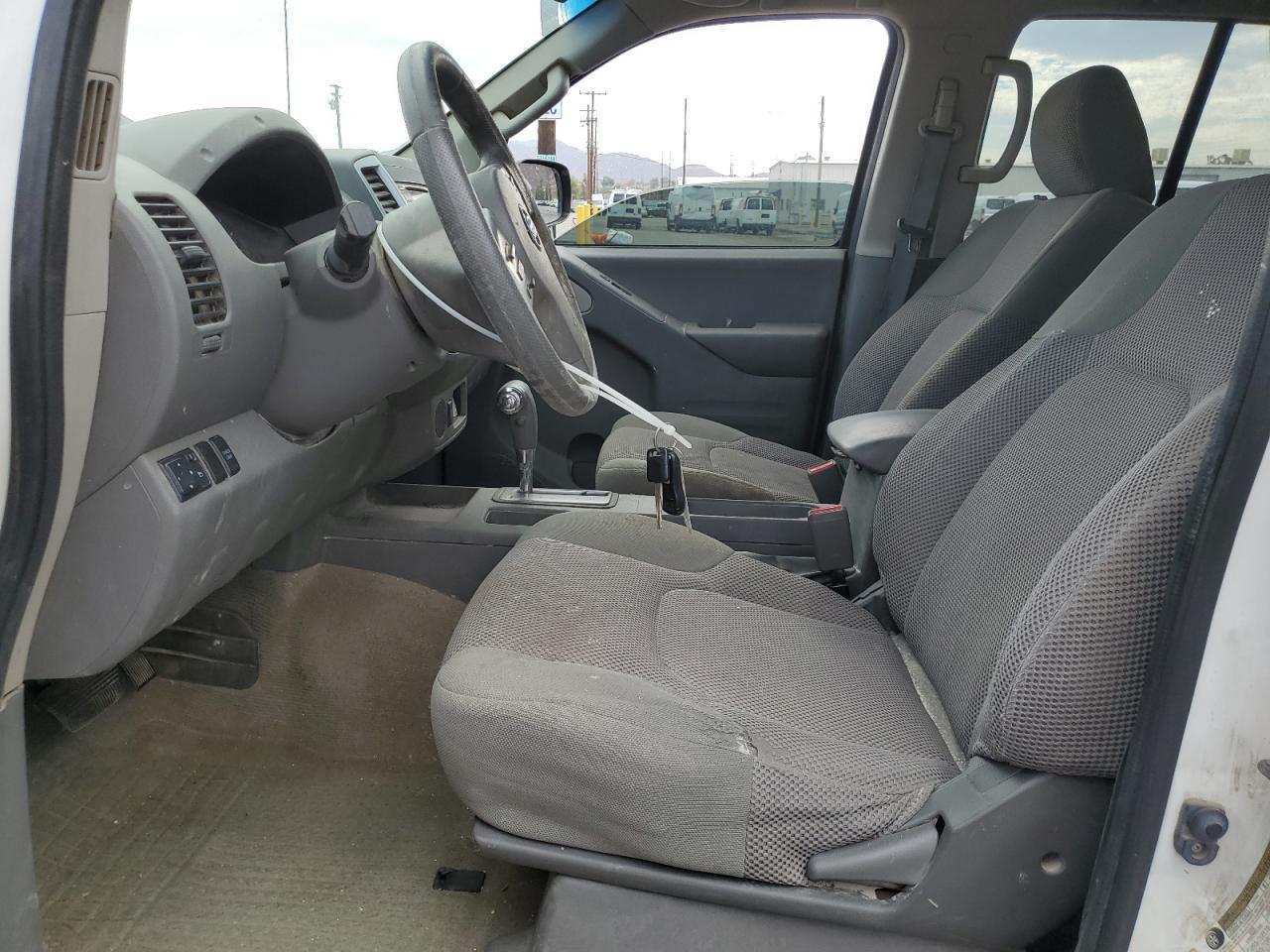 2015 NISSAN Frontier