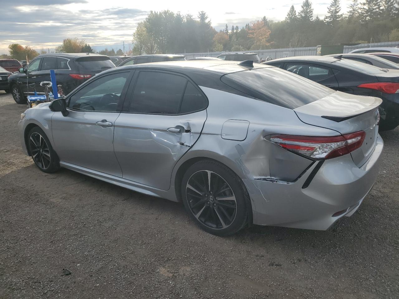 2018 TOYOTA CAMRY