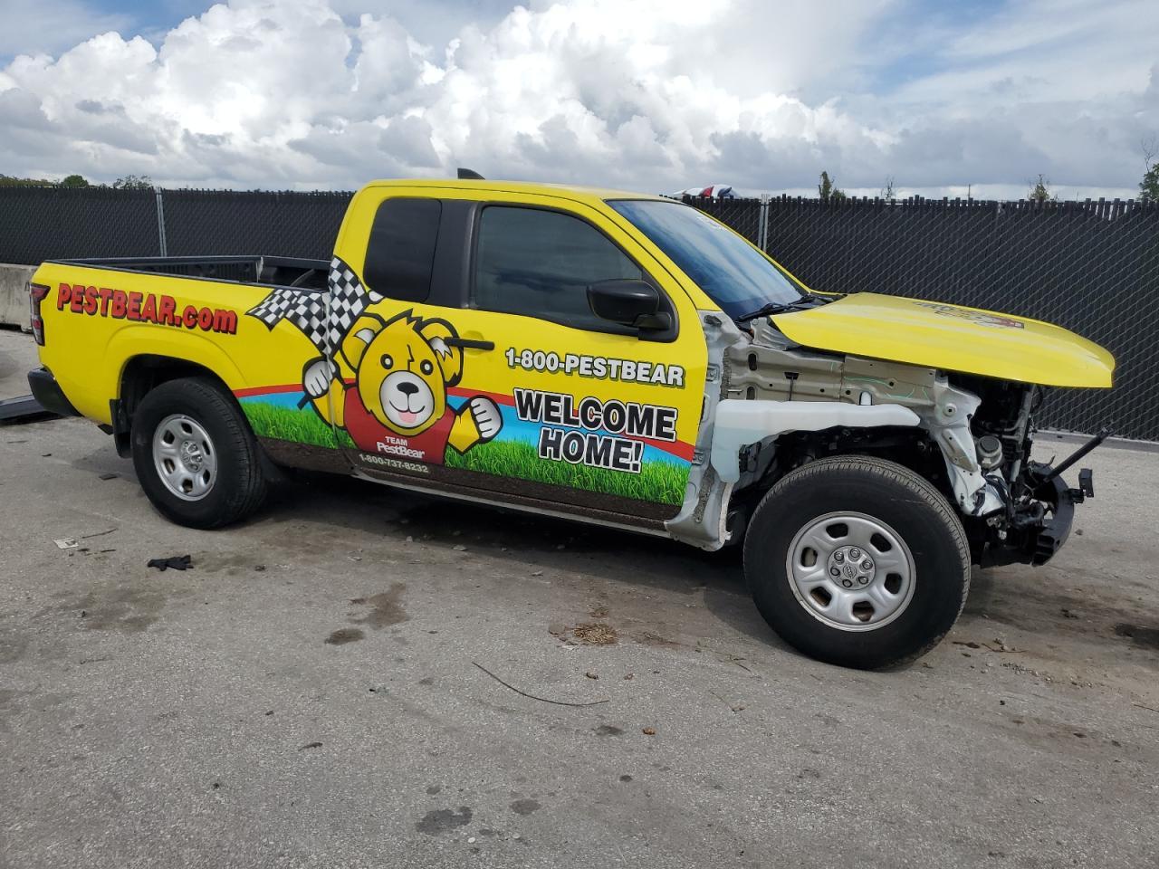 2024 NISSAN Frontier