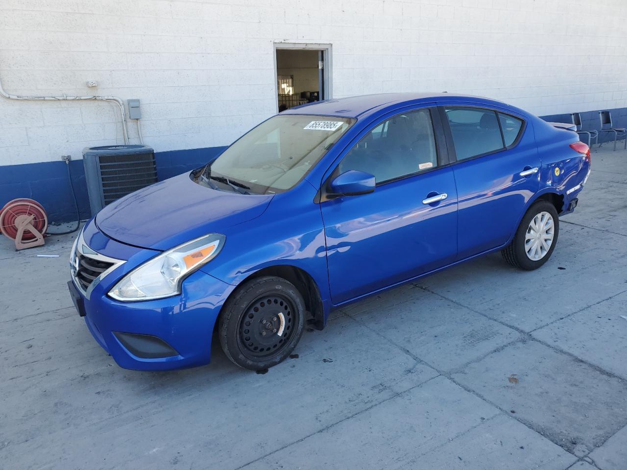 2015 NISSAN VERSA