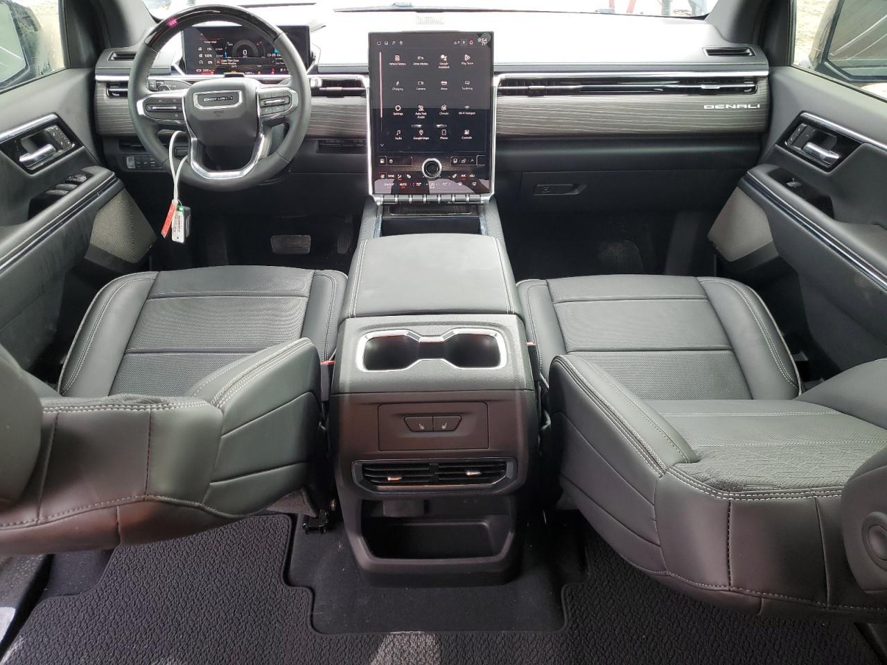2025 GMC Sierra