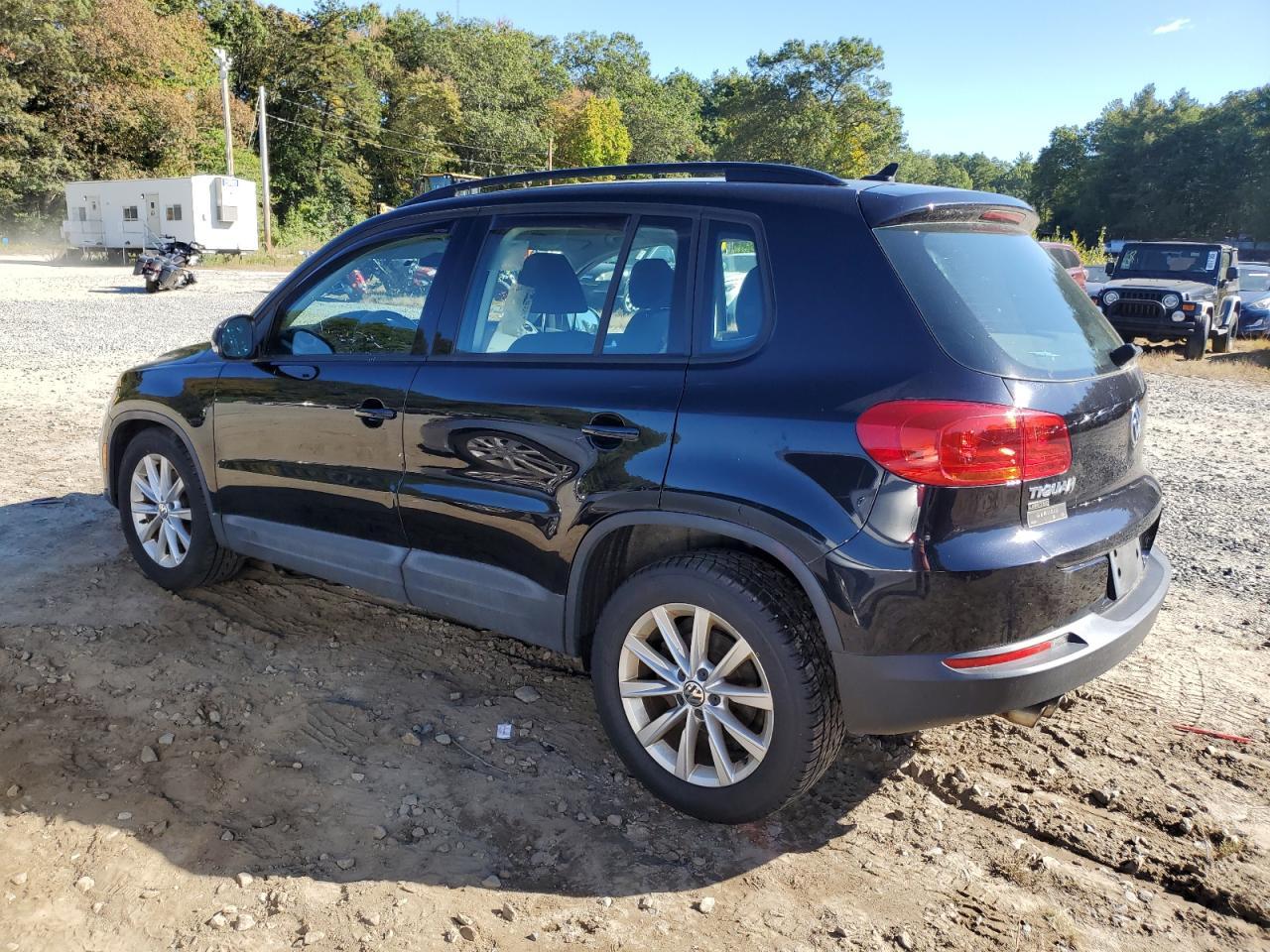 2018 VOLKSWAGEN Tiguan Limited