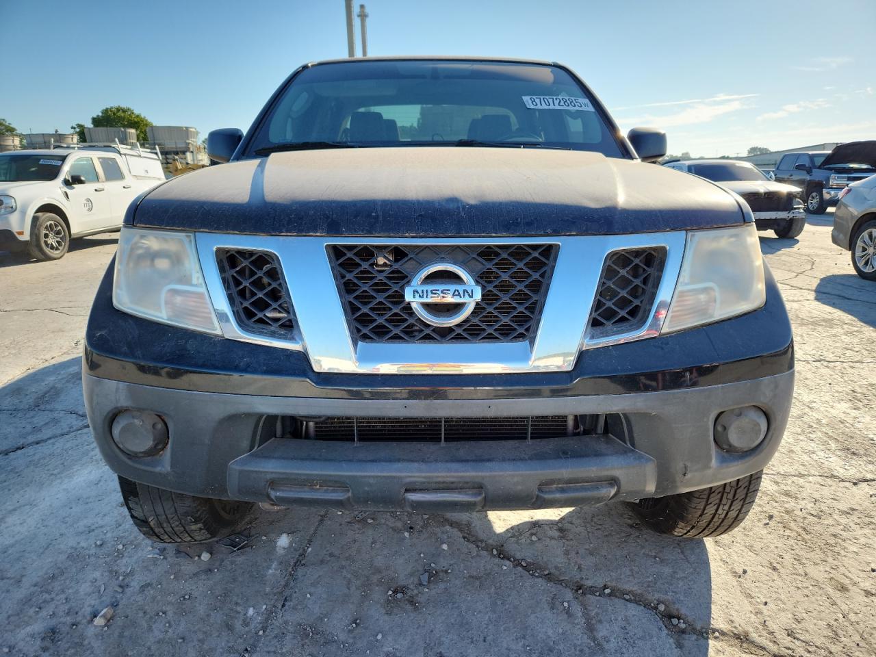 2011 NISSAN Frontier