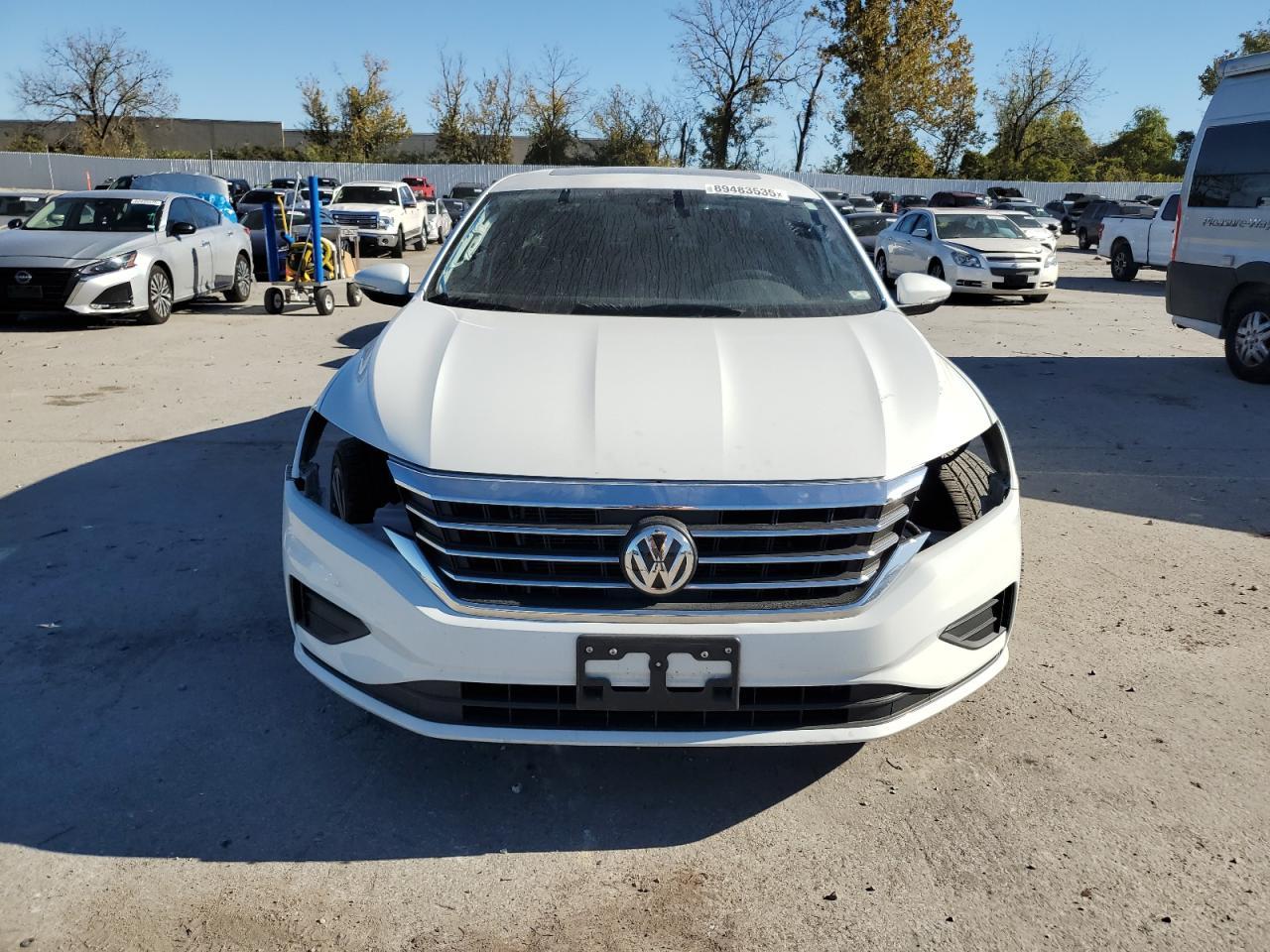 2022 VOLKSWAGEN Passat