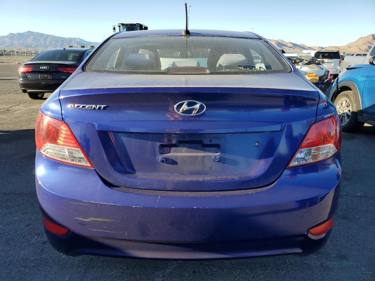 2012 HYUNDAI ACCENT