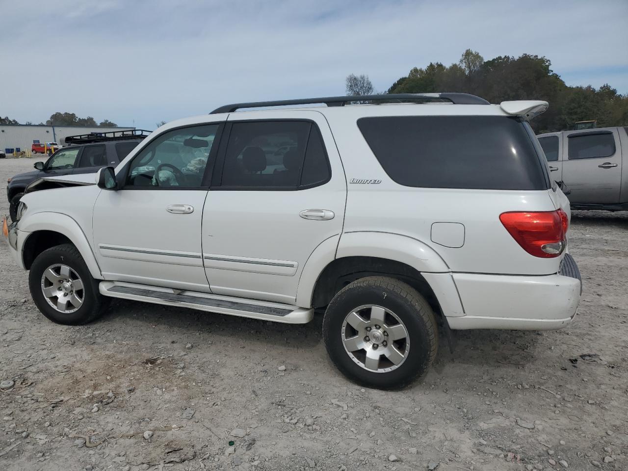 2006 TOYOTA Sequoia