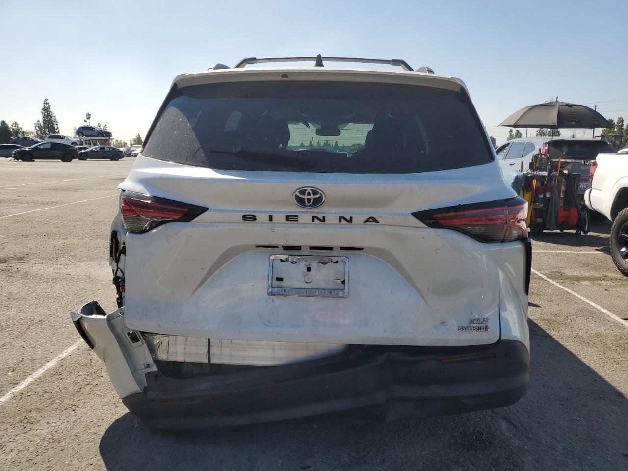 2022 TOYOTA SIENNA