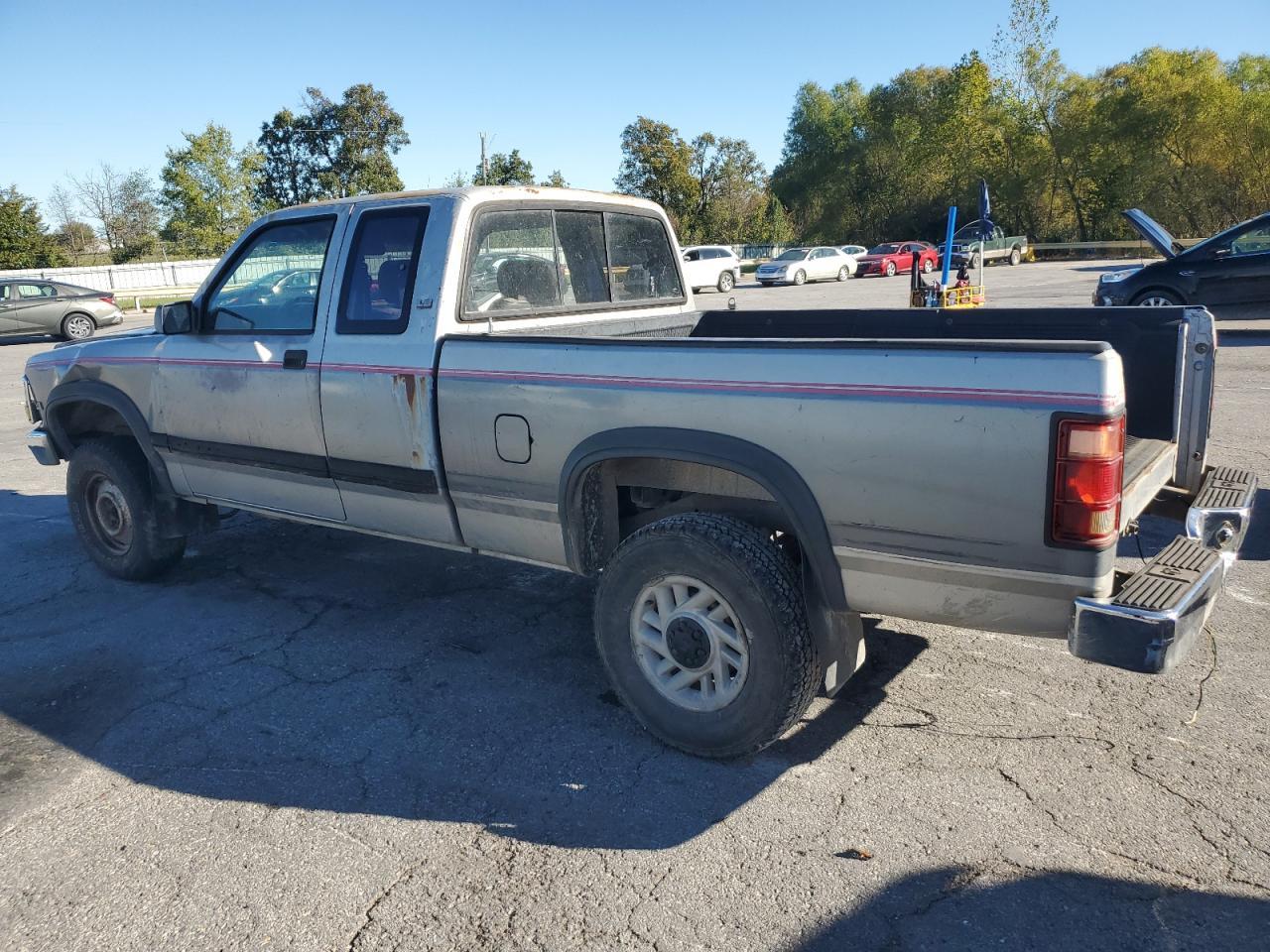 1992 DODGE Dakota