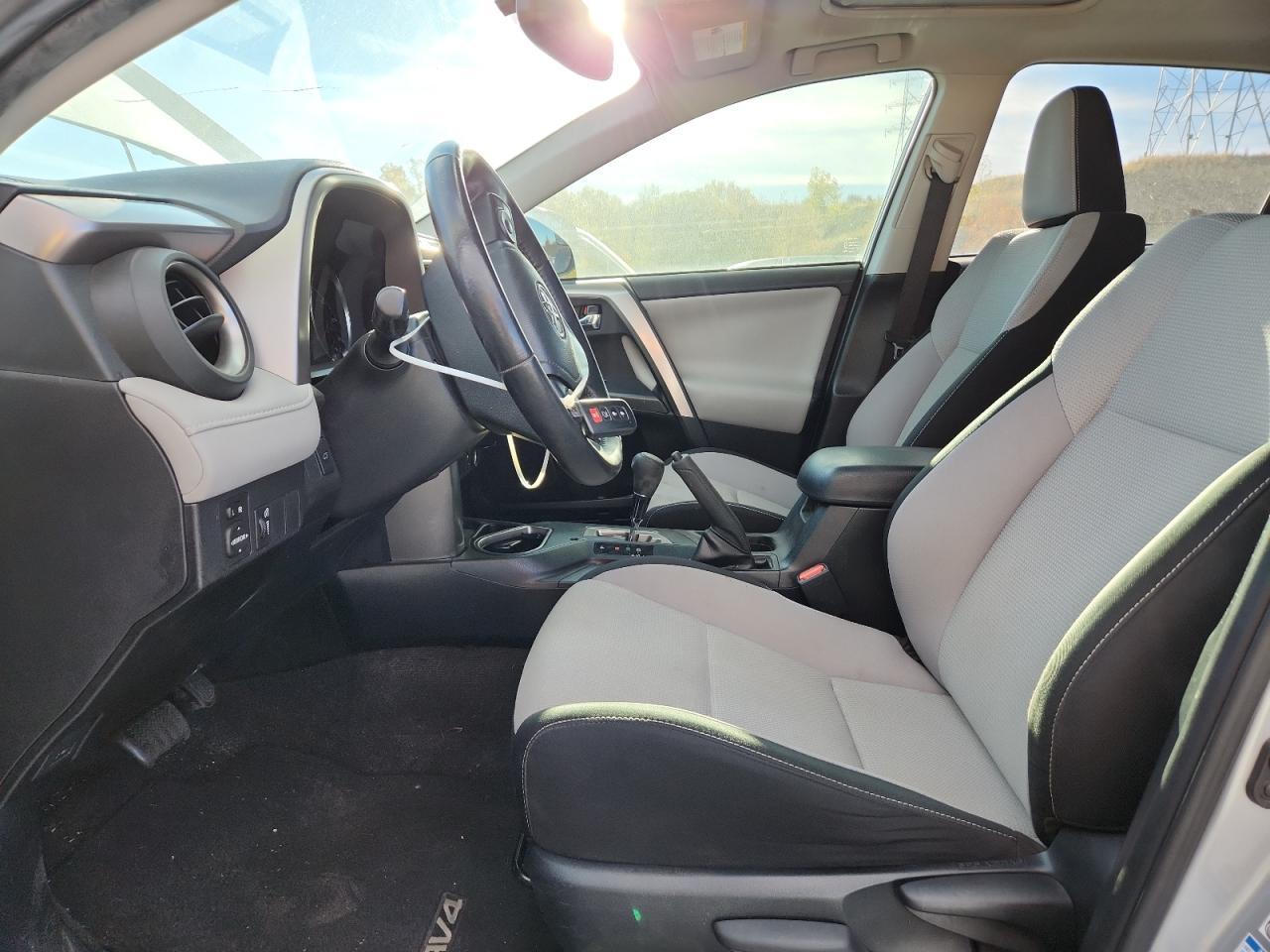 2016 TOYOTA RAV4