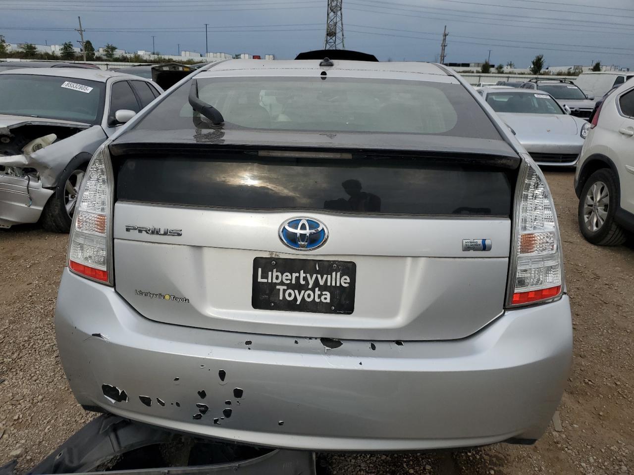 2011 TOYOTA PRIUS
