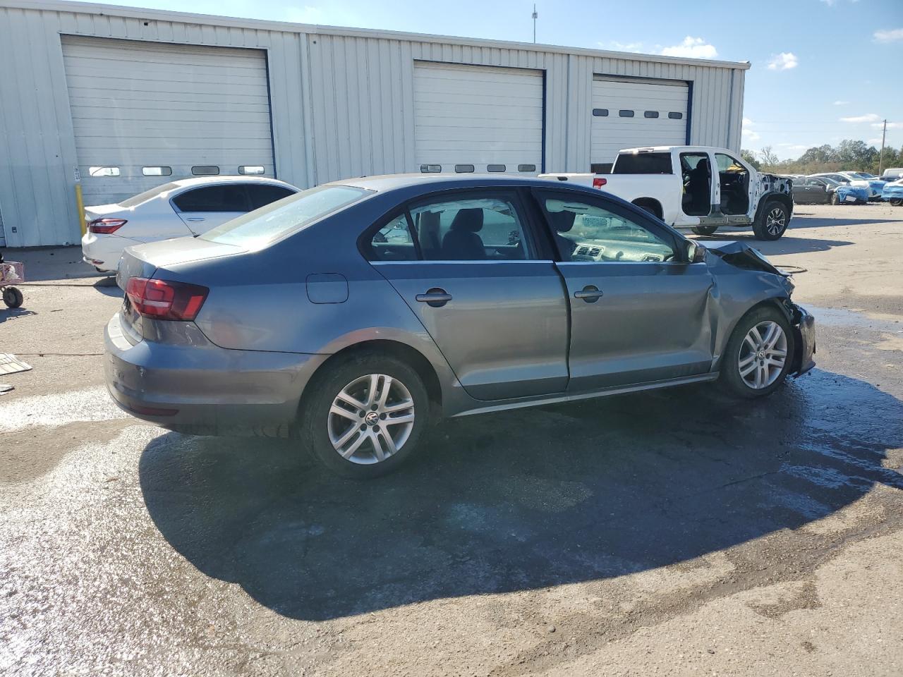 2017 VOLKSWAGEN JETTA