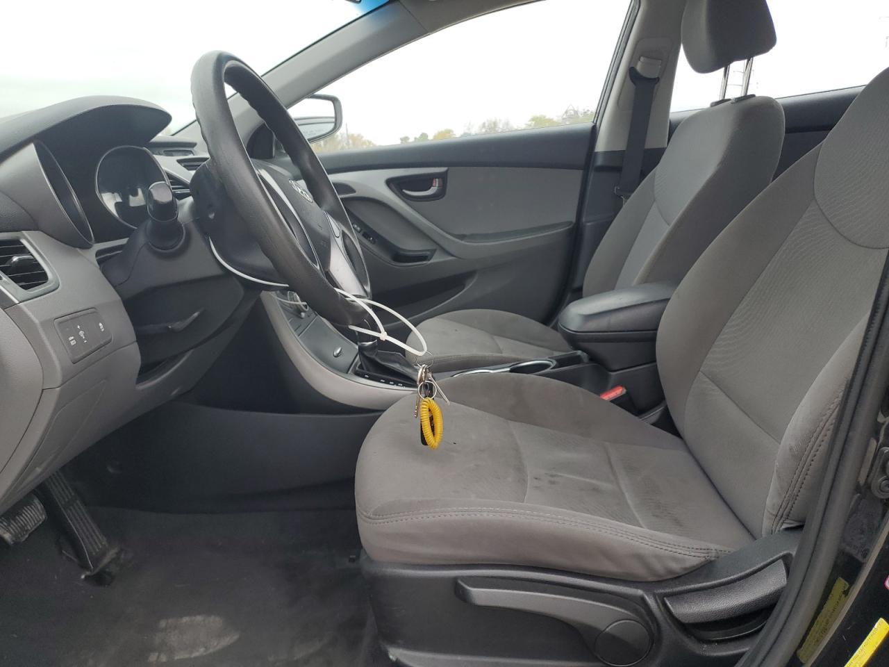 2016 HYUNDAI ELANTRA