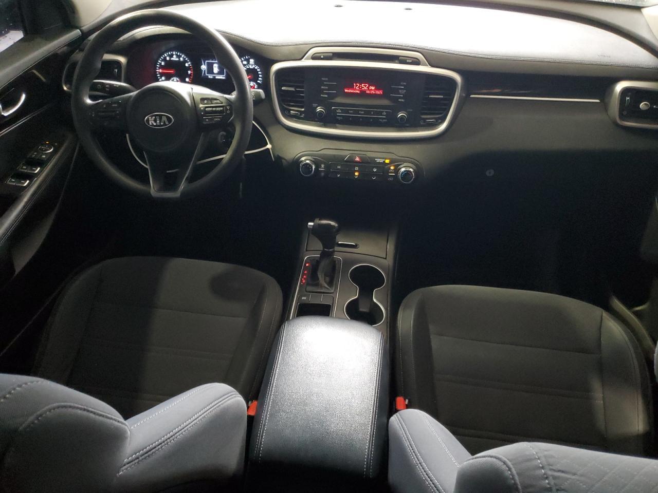 2016 KIA SORENTO