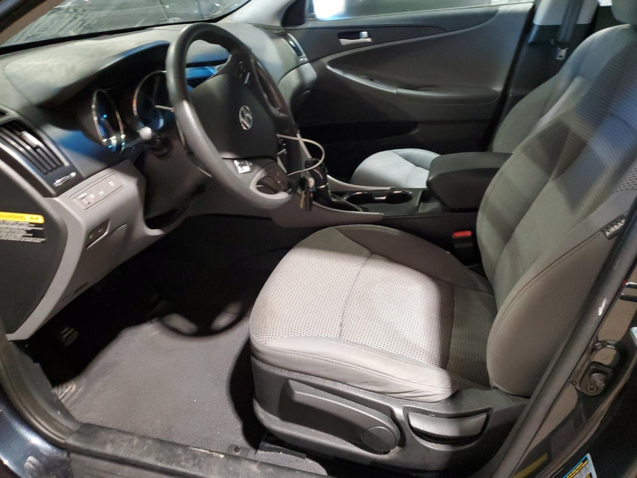 2013 HYUNDAI SONATA