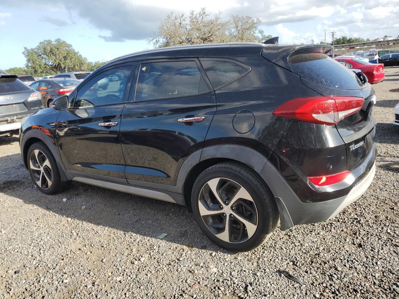 2017 HYUNDAI TUCSON