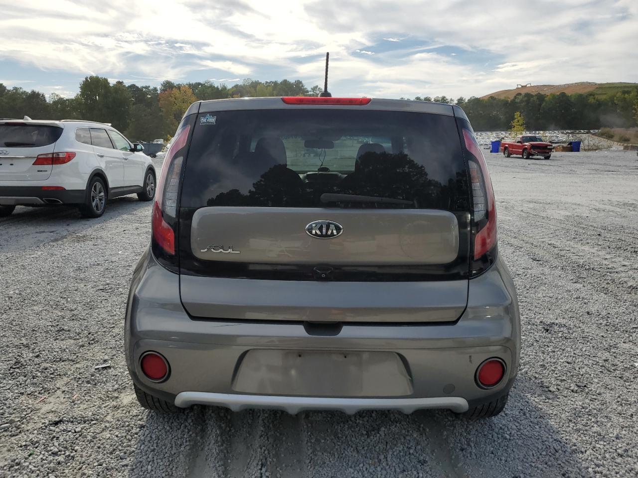 2018 KIA SOUL