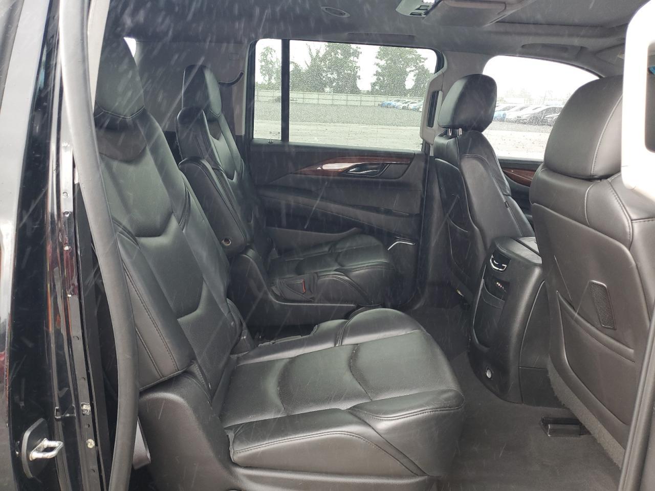2015 CADILLAC ESCALADE
