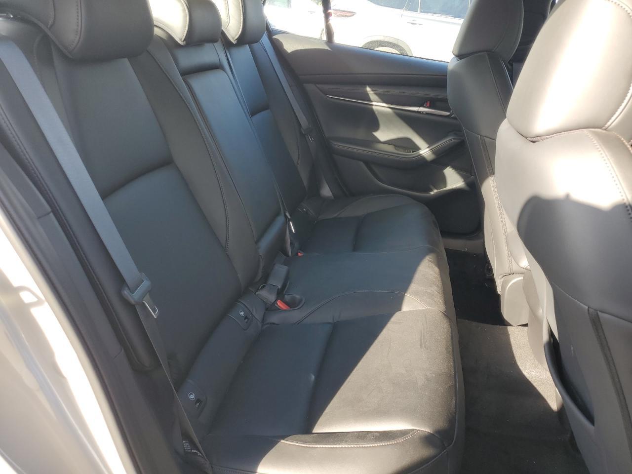2025 MAZDA 3