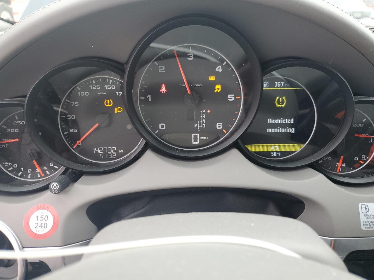 2013 PORSCHE CAYENNE