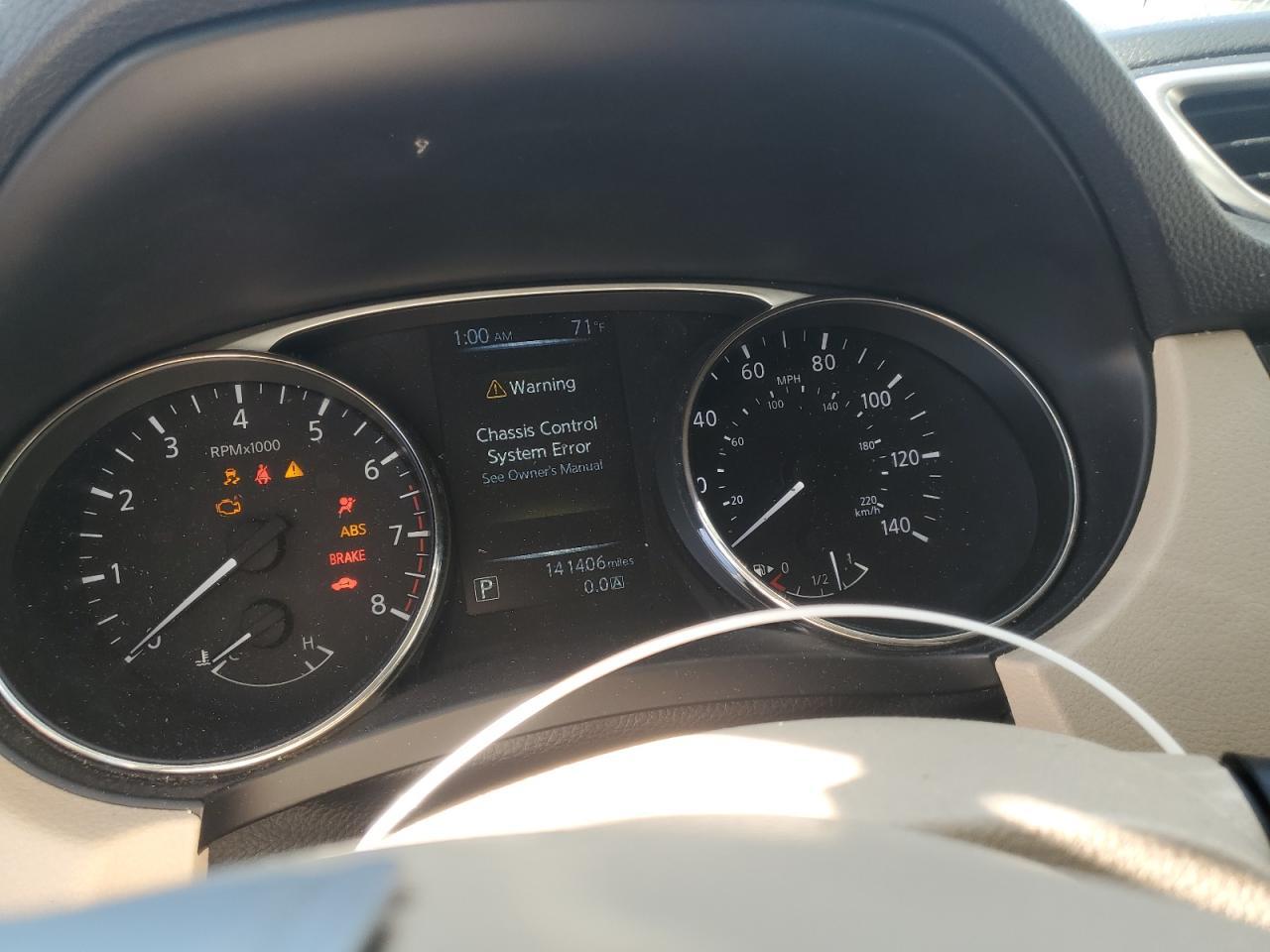 2015 NISSAN ROGUE