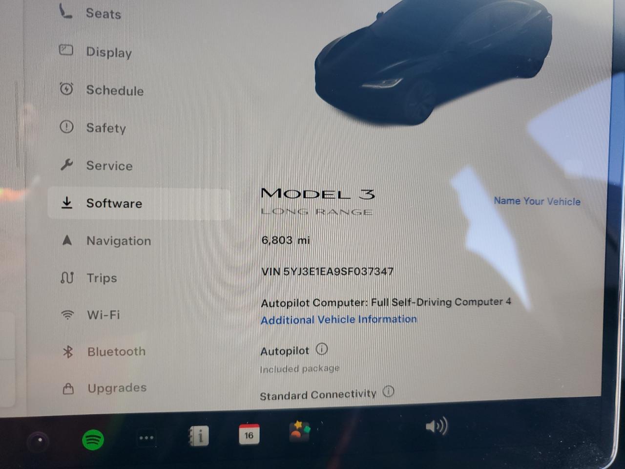 2025 TESLA MODEL 3