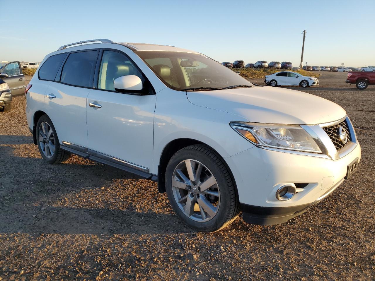 2014 NISSAN PATHFINDER
