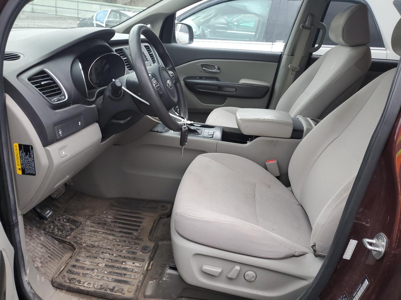 2016 KIA SEDONA