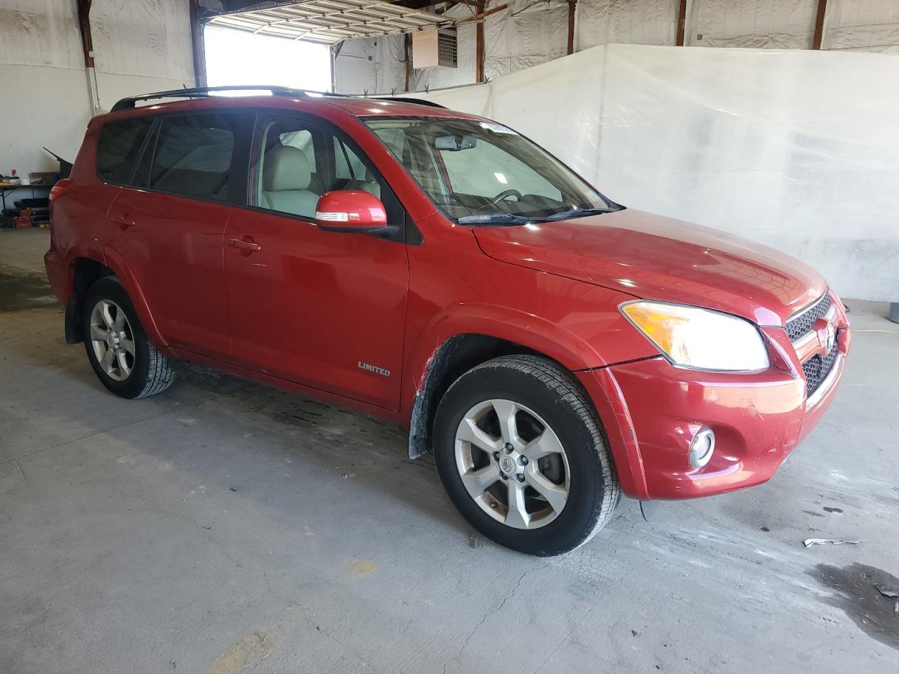 2011 TOYOTA RAV4