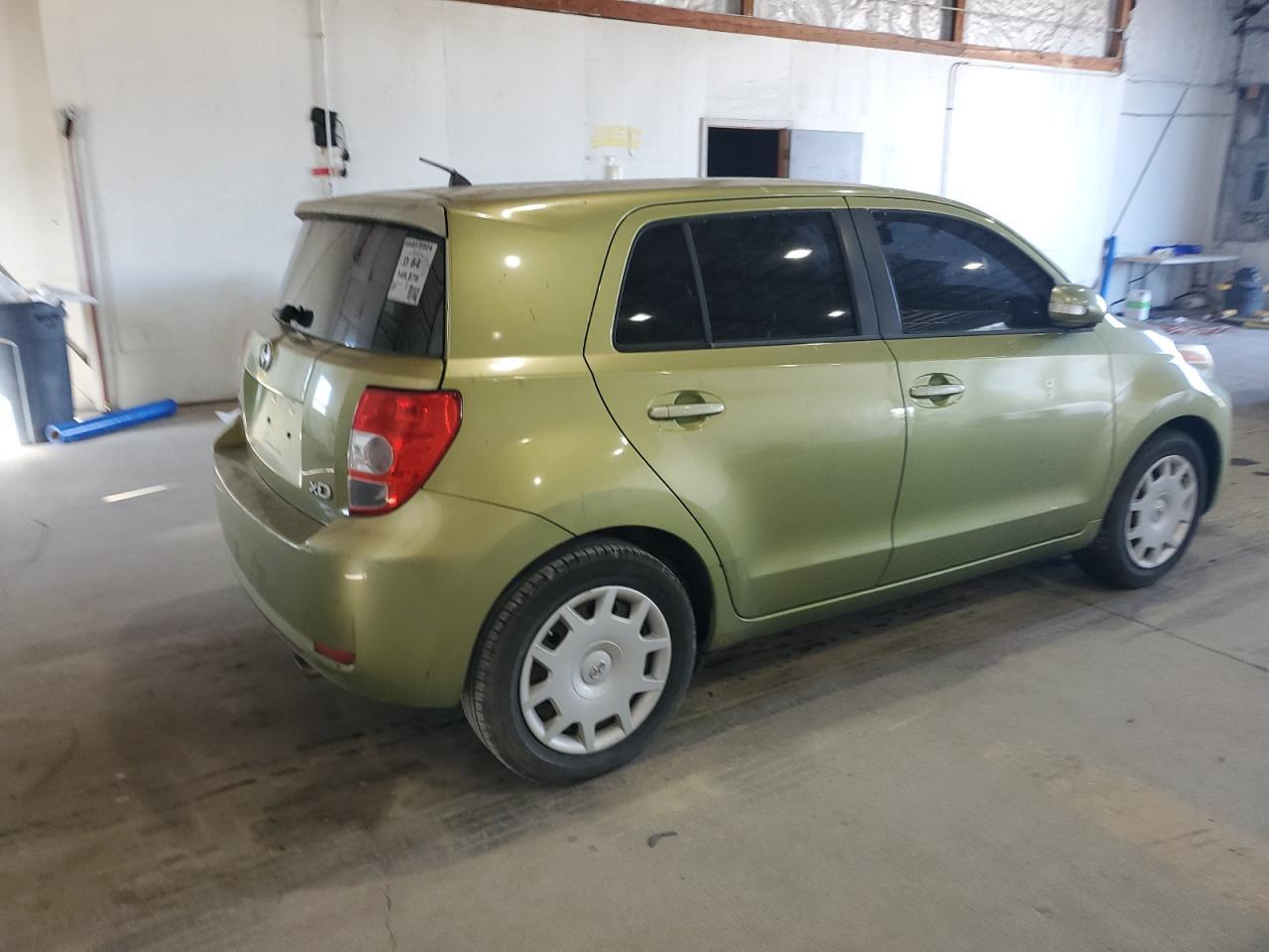 2009 TOYOTA SCION