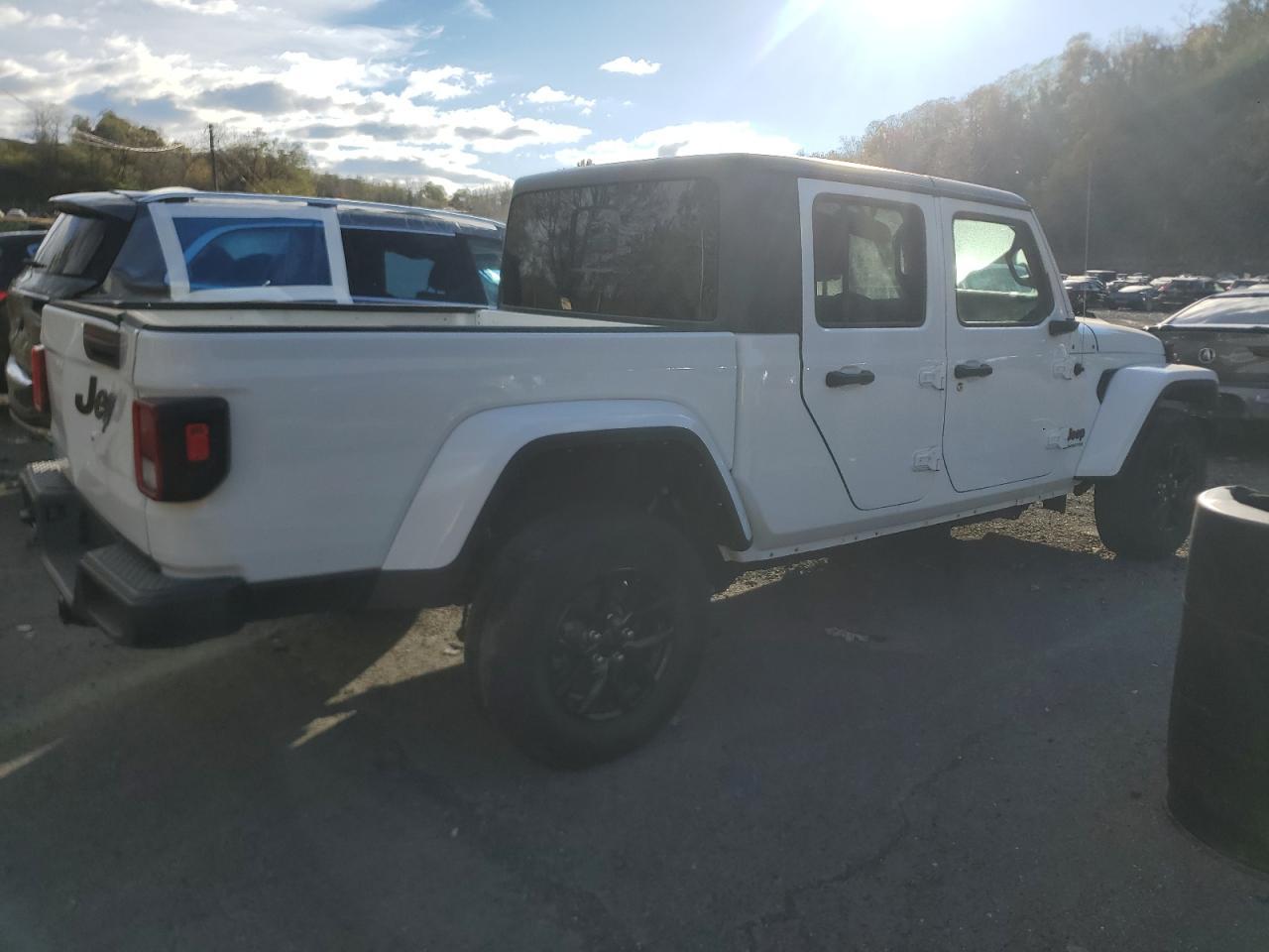 2022 JEEP Gladiator