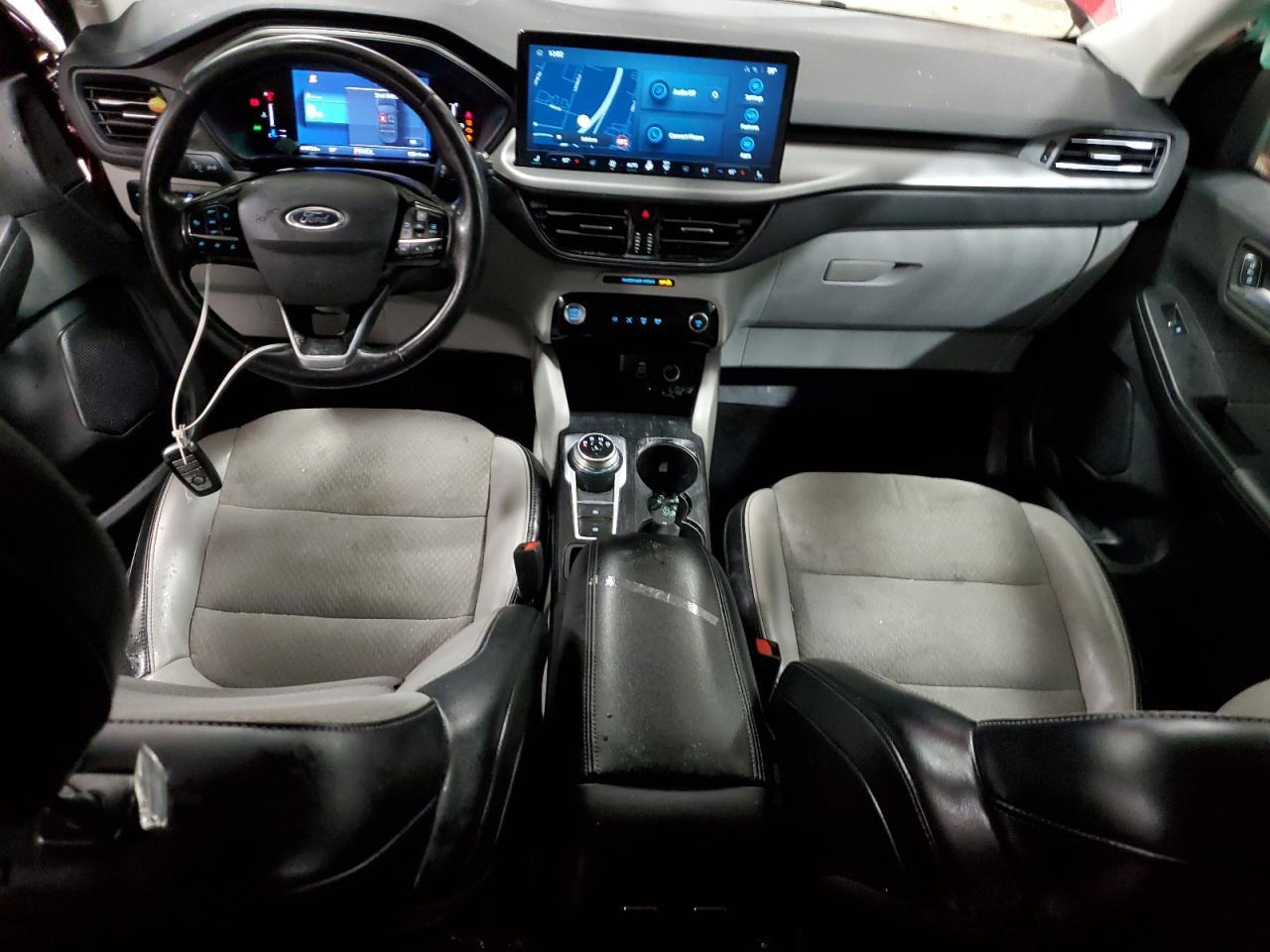 2024 FORD ESCAPE