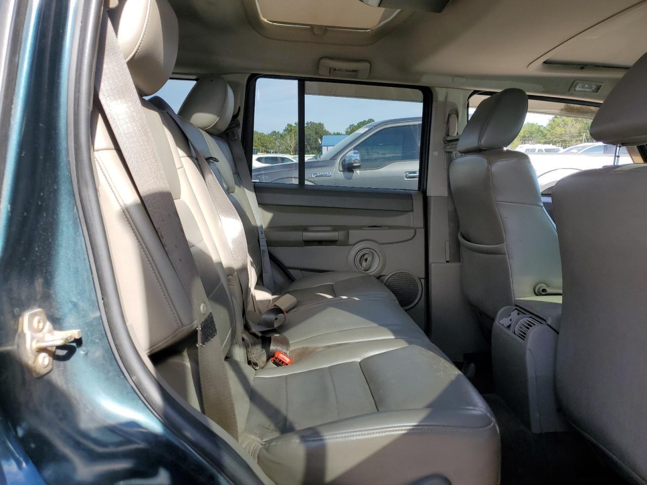 2006 JEEP Commander