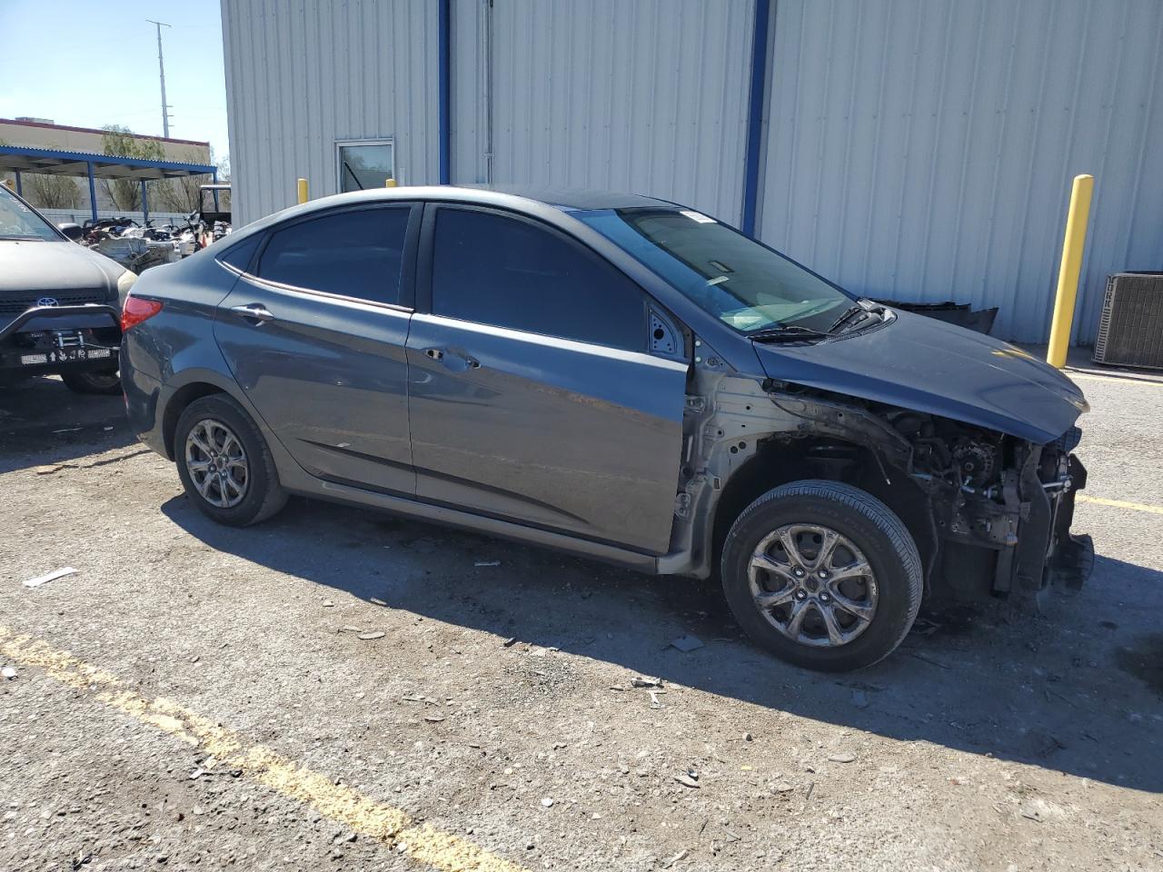 2012 HYUNDAI ACCENT