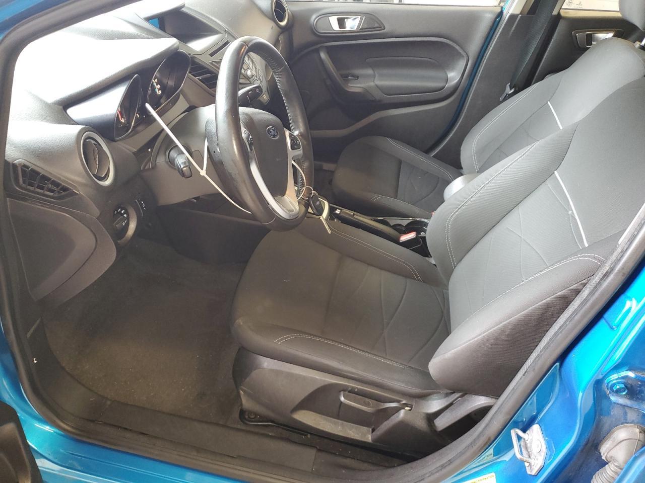 2014 FORD Fiesta