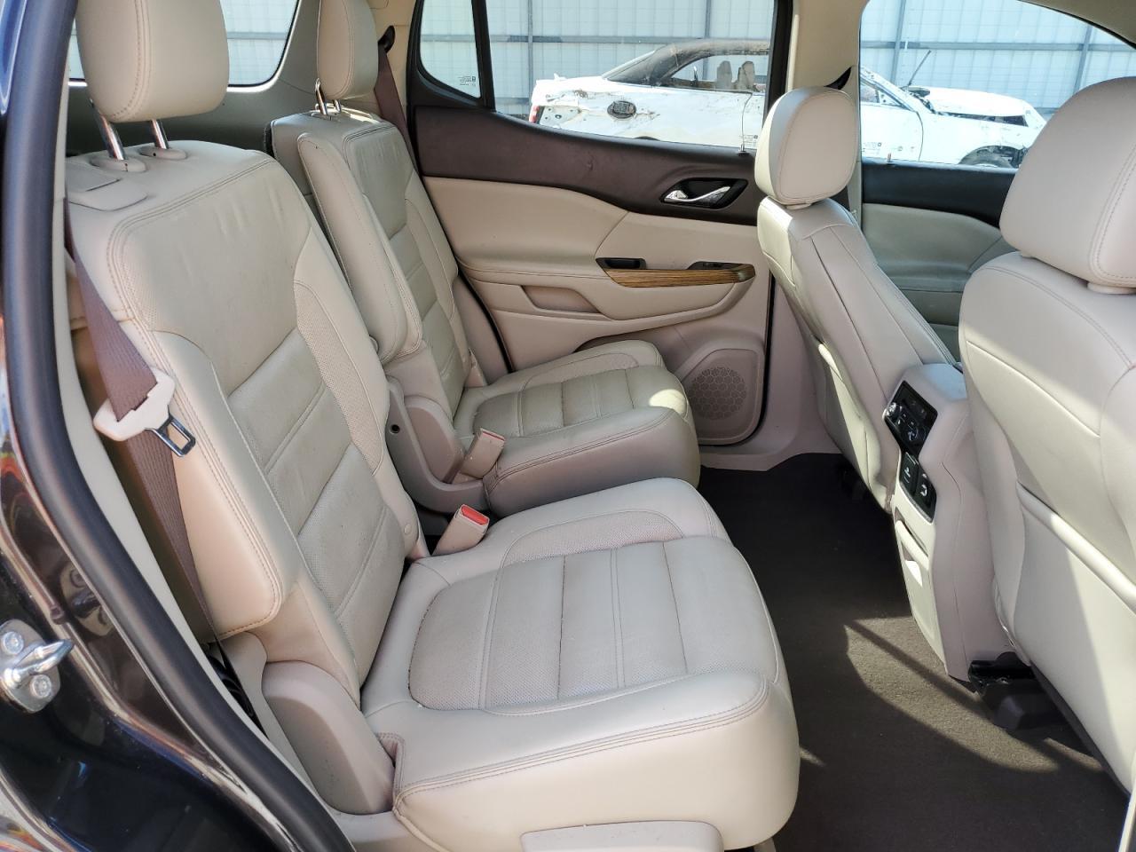 2017 GMC ACADIA