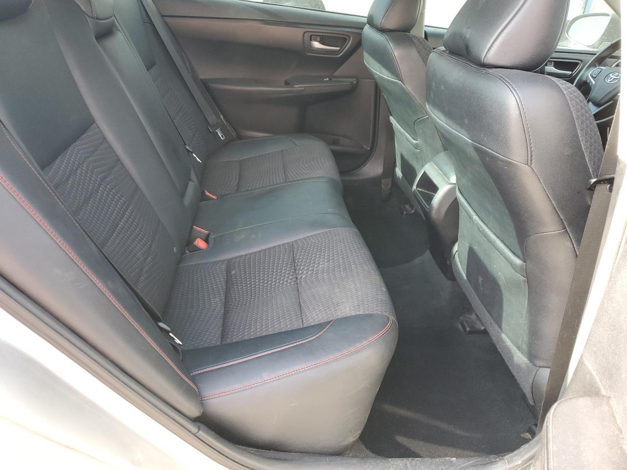 2015 TOYOTA CAMRY