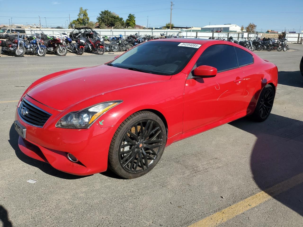 2013 INFINITI G37