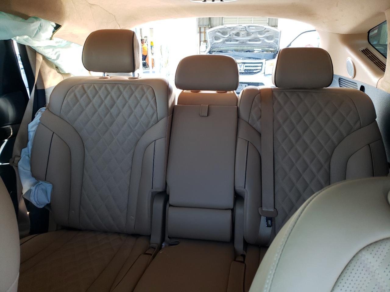 2023 GENESIS GV80