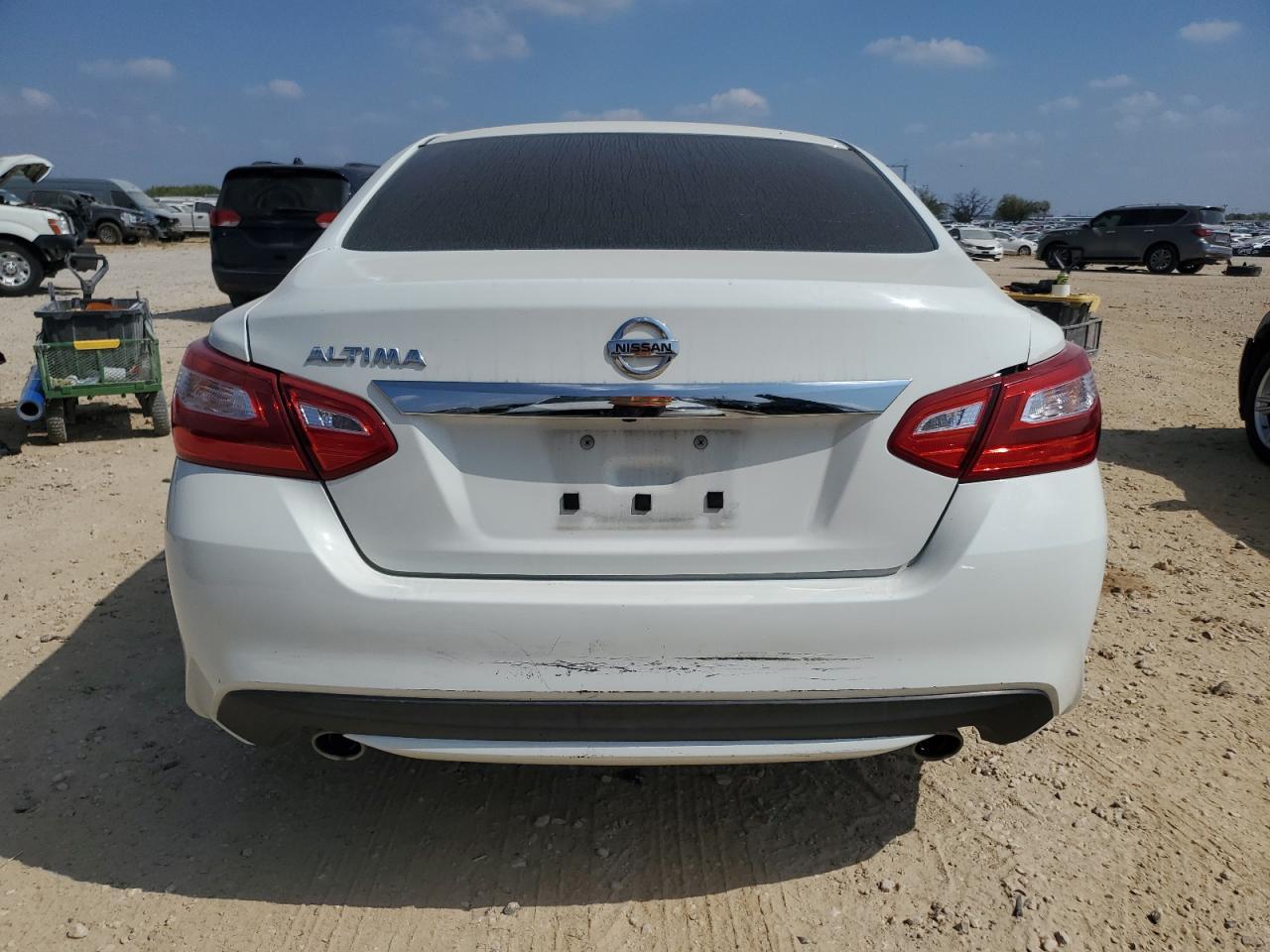 2017 NISSAN ALTIMA