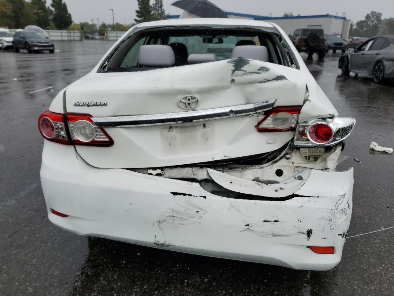 2011 TOYOTA COROLLA
