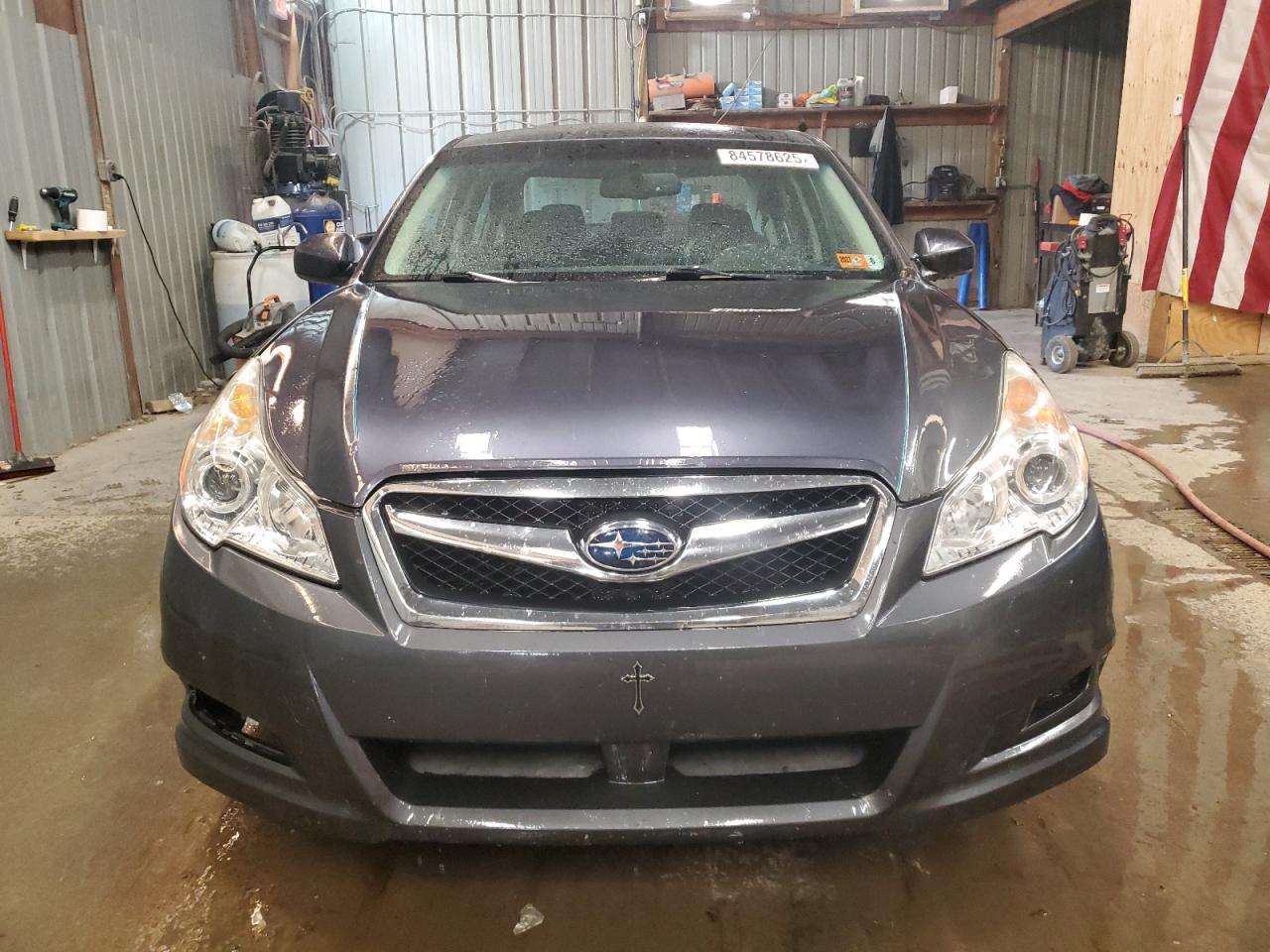 2010 SUBARU Legacy