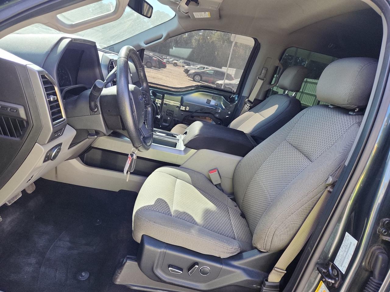 2015 FORD F-150