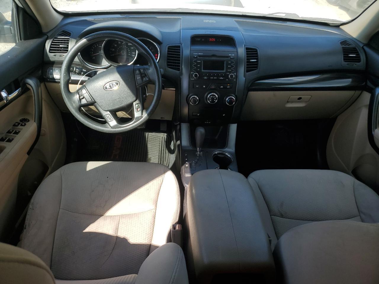2011 KIA SORENTO