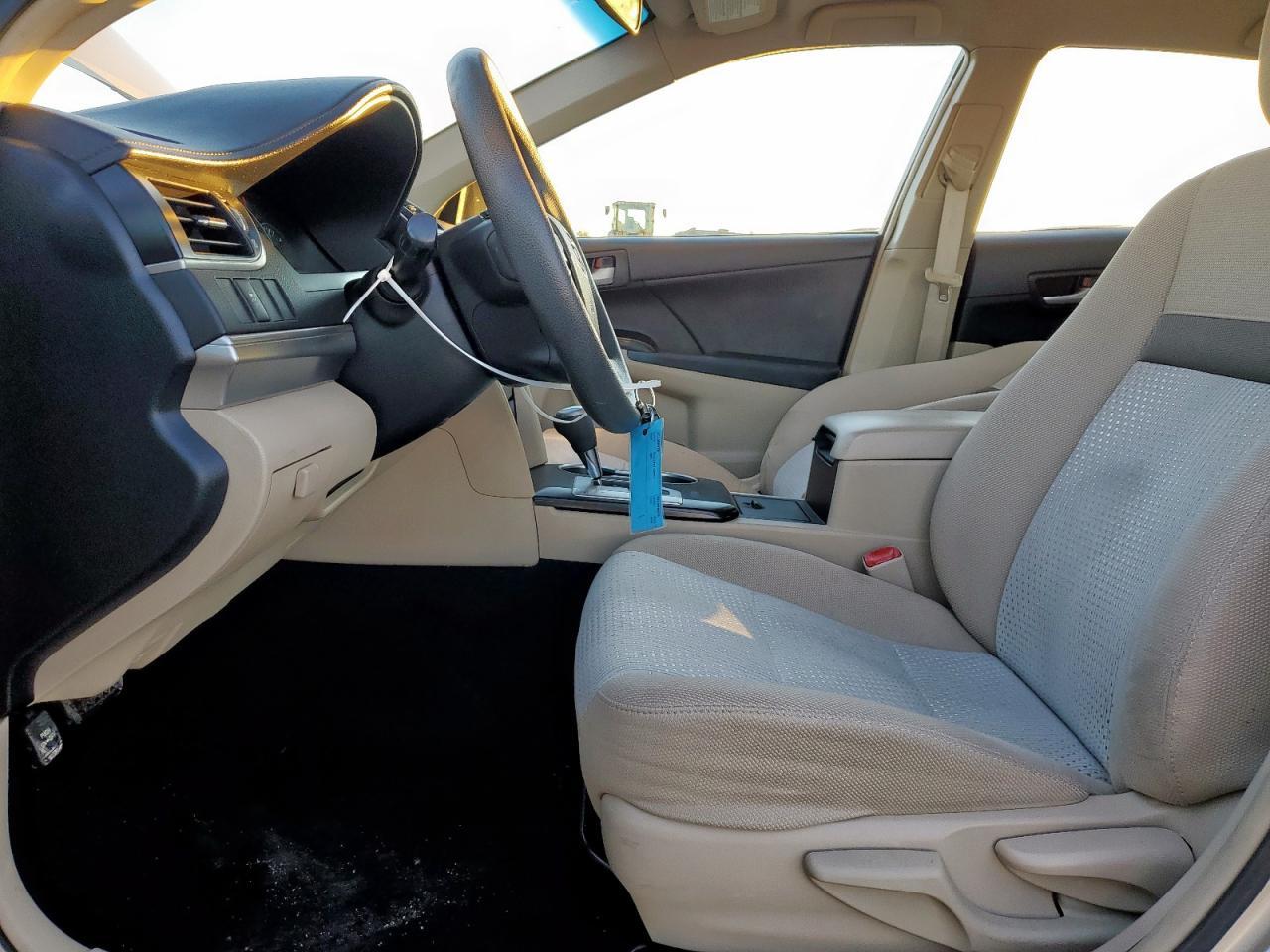 2012 TOYOTA CAMRY