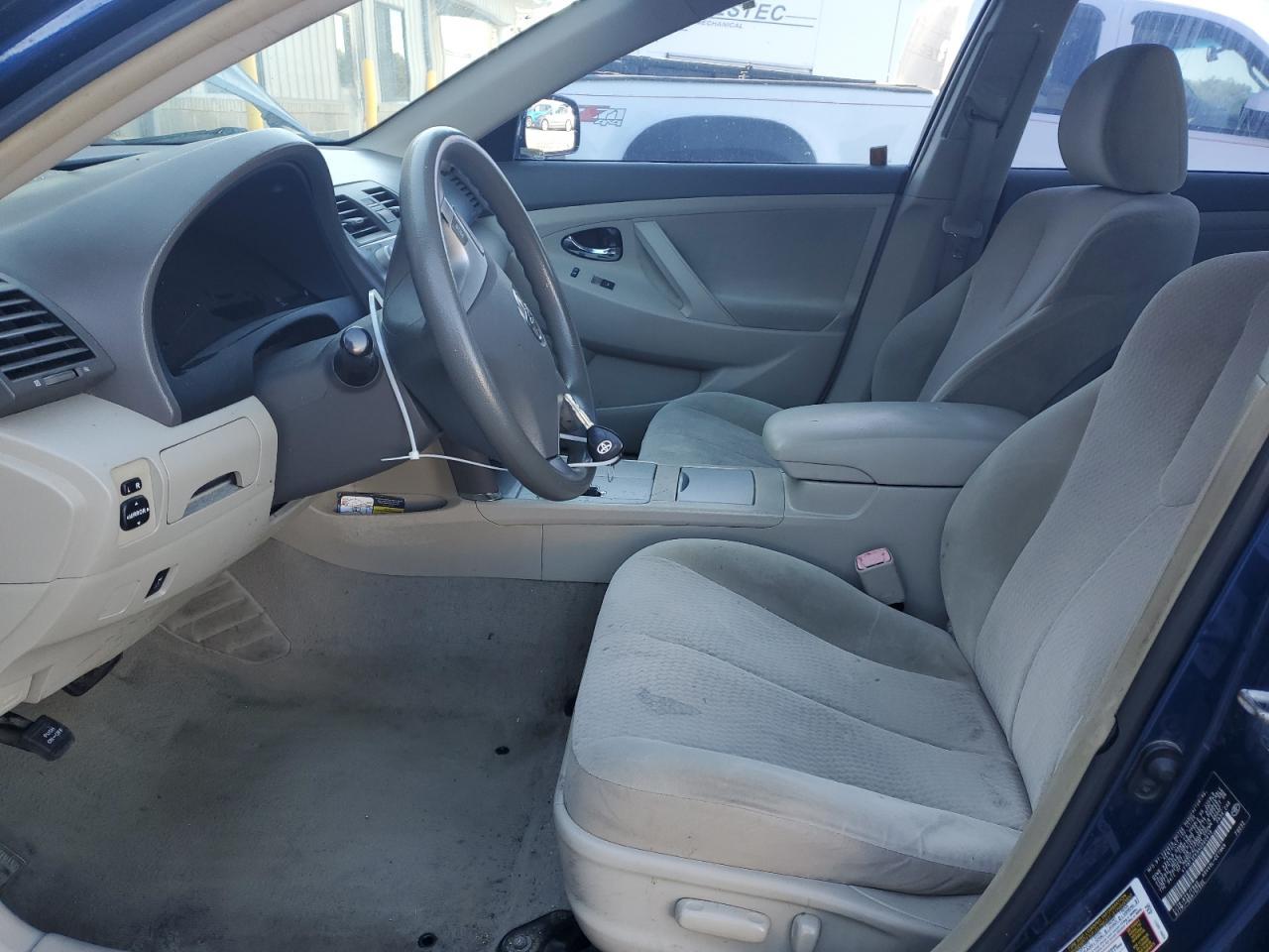 2010 TOYOTA CAMRY