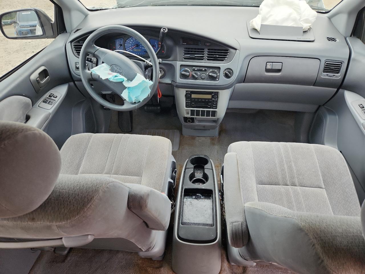 2001 TOYOTA SIENNA