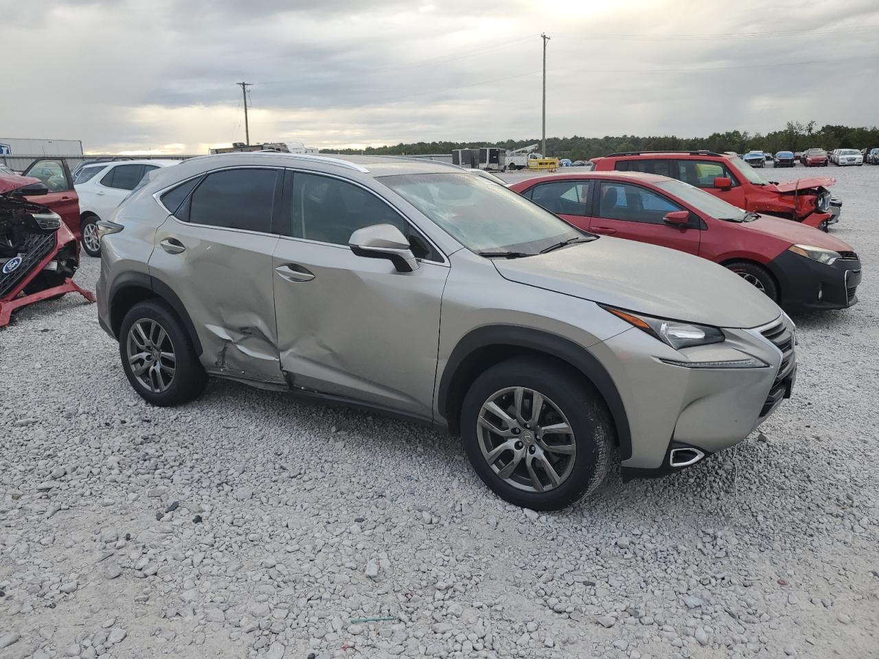 2016 LEXUS Nx